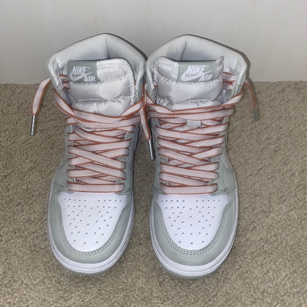nike seafoam jordan 1